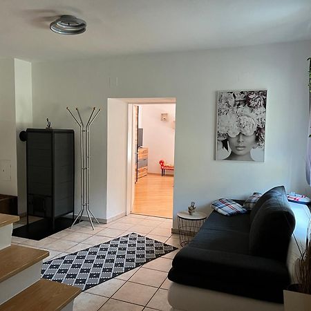 Ferienwohnung Eden Sachsenburg ภายนอก รูปภาพ