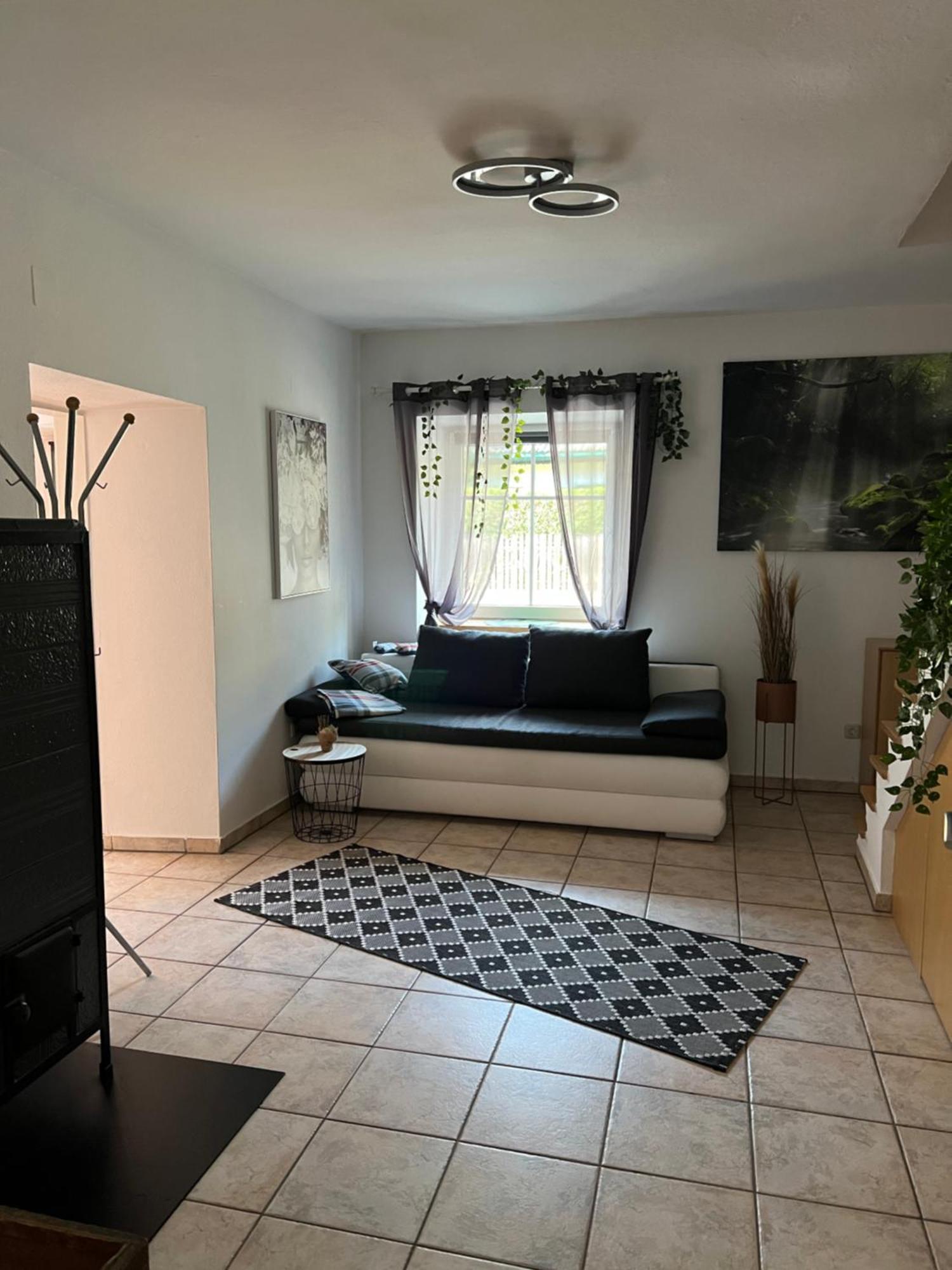 Ferienwohnung Eden Sachsenburg ภายนอก รูปภาพ