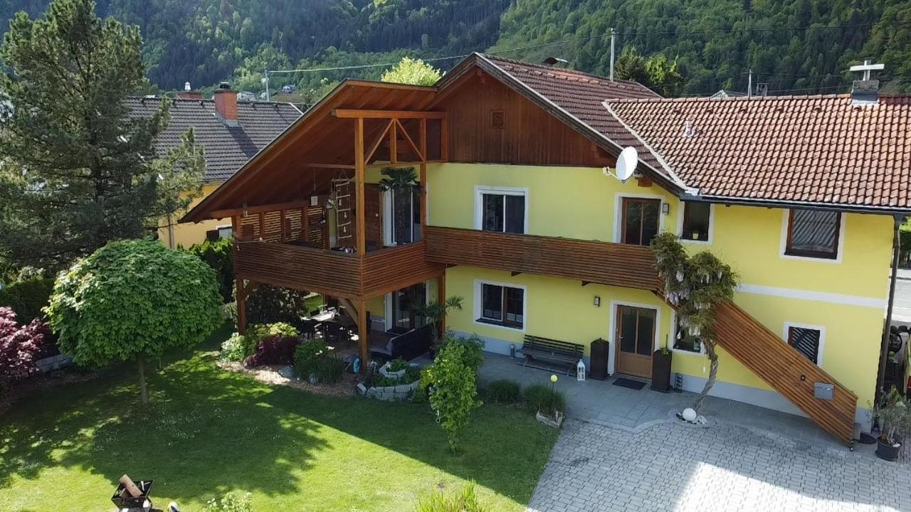 Ferienwohnung Eden Sachsenburg ภายนอก รูปภาพ